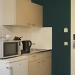 Teleport - Free Parking Hotel The Hague