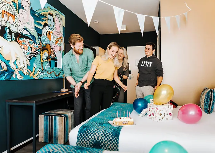 Teleport - Free Parking 3* Haag