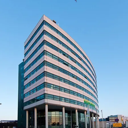 Hotel Teleport - Free Parking