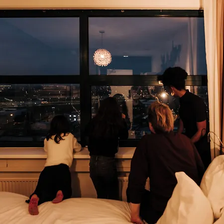 Teleport - Free Parking