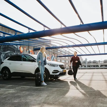 Teleport - Free Parking