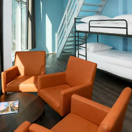 Teleport - Free Parking Hotel Haag