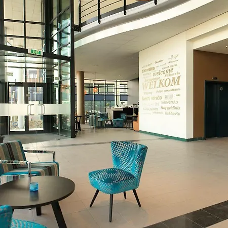 Hotel Teleport - Free Parking Haga