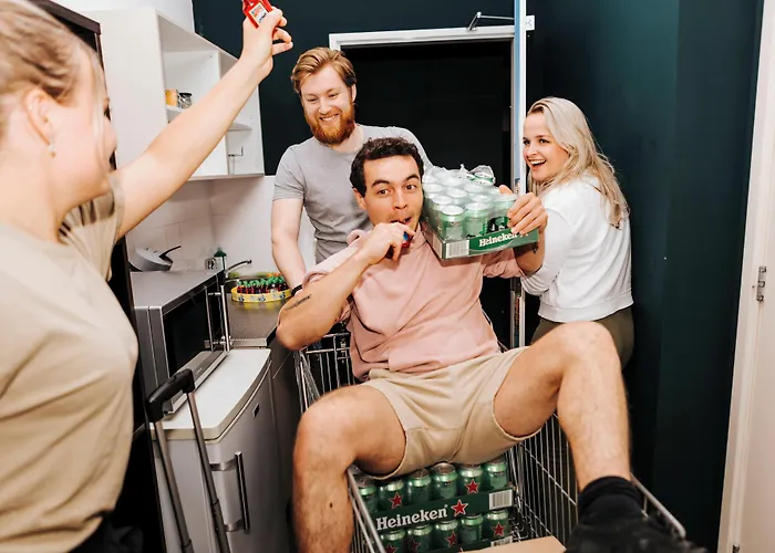 Teleport - Free Parking 3* Den Haag