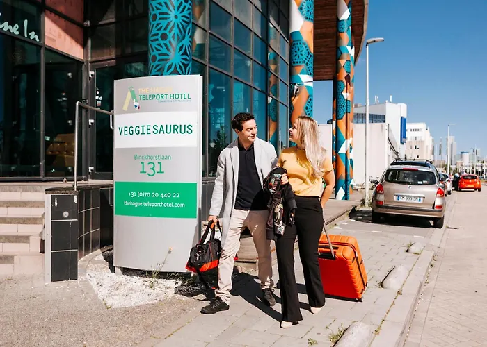 Teleport - Free Parking 3* The Hague