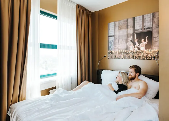 Teleport - Free Parking 3* Haag