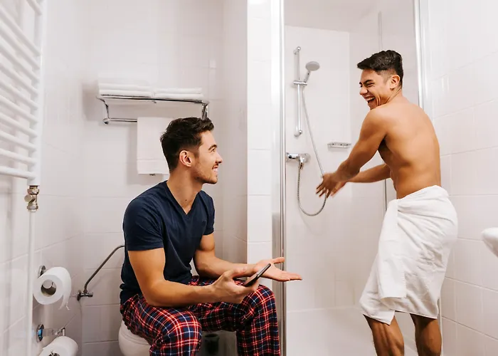 Teleport - Free Parking Hotell